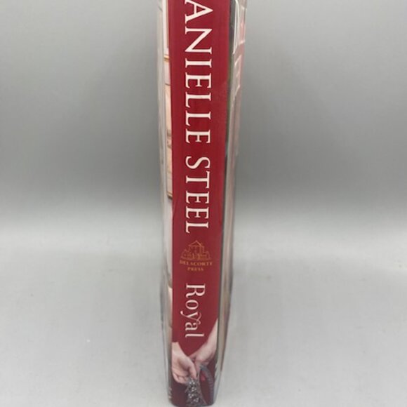 Danielle Steel: Royal 2020 First Edition Hardcover - Picture 2 of 3